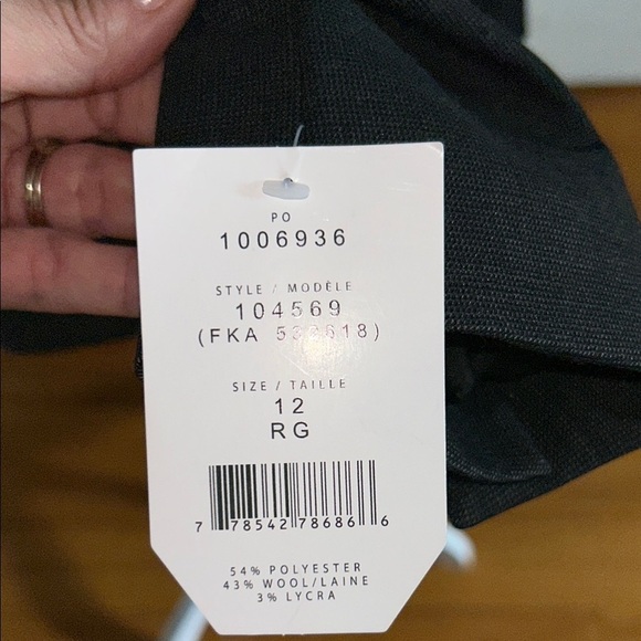 NEW 🆕 Classic Black Blazer - Picture 2 of 10